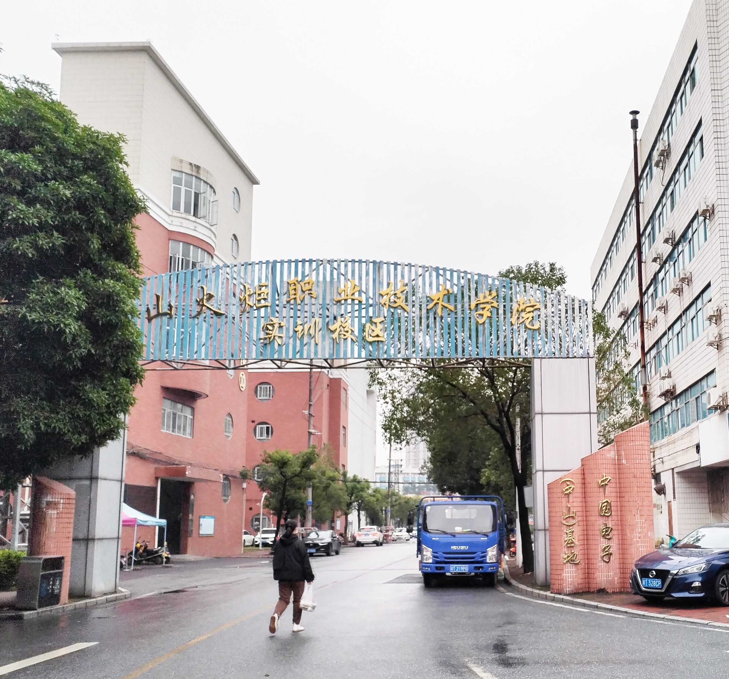 1671160387648106.jpg 131bbba40cda1e6129fe2bca1f5ec54.jpg