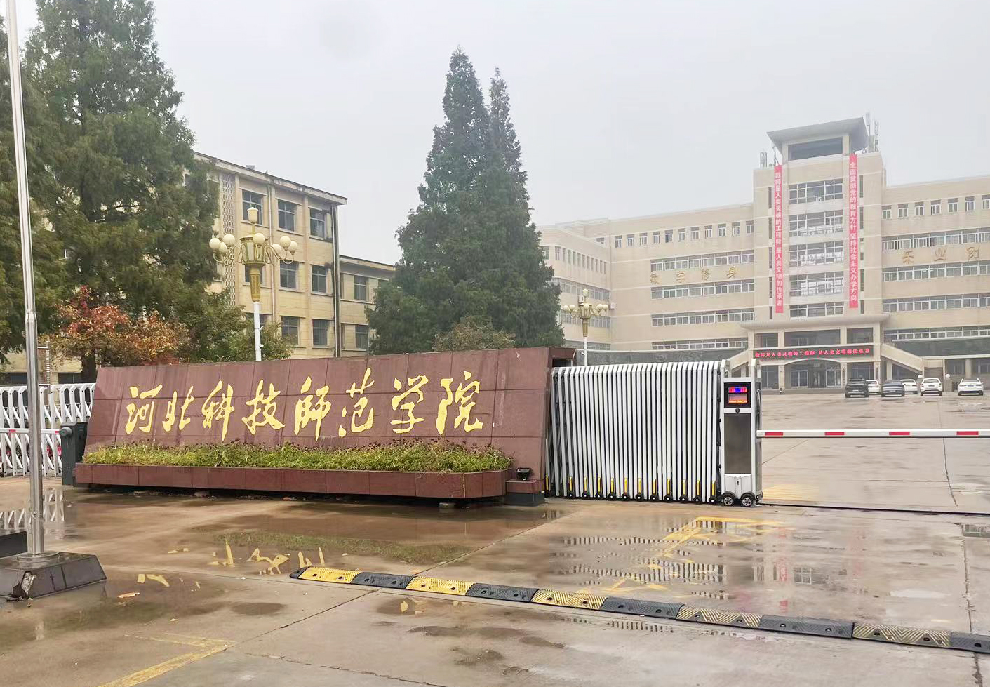 1697697997761089.jpg 88b9f4757239ef9e0d52e9d6d30d8ba.jpg